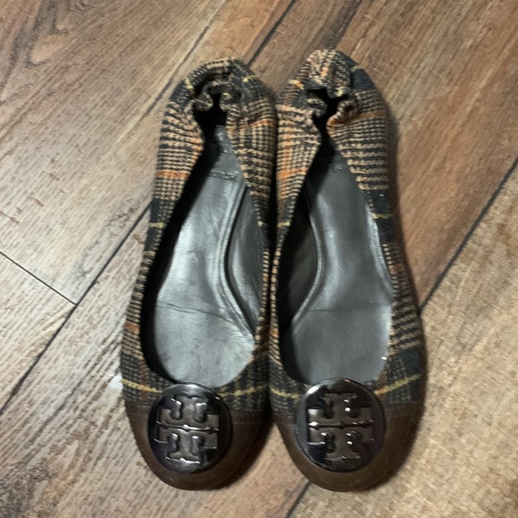 Tory Burch Serena 2 Flats Plaid with Cap Toe - Picture 2 of 7